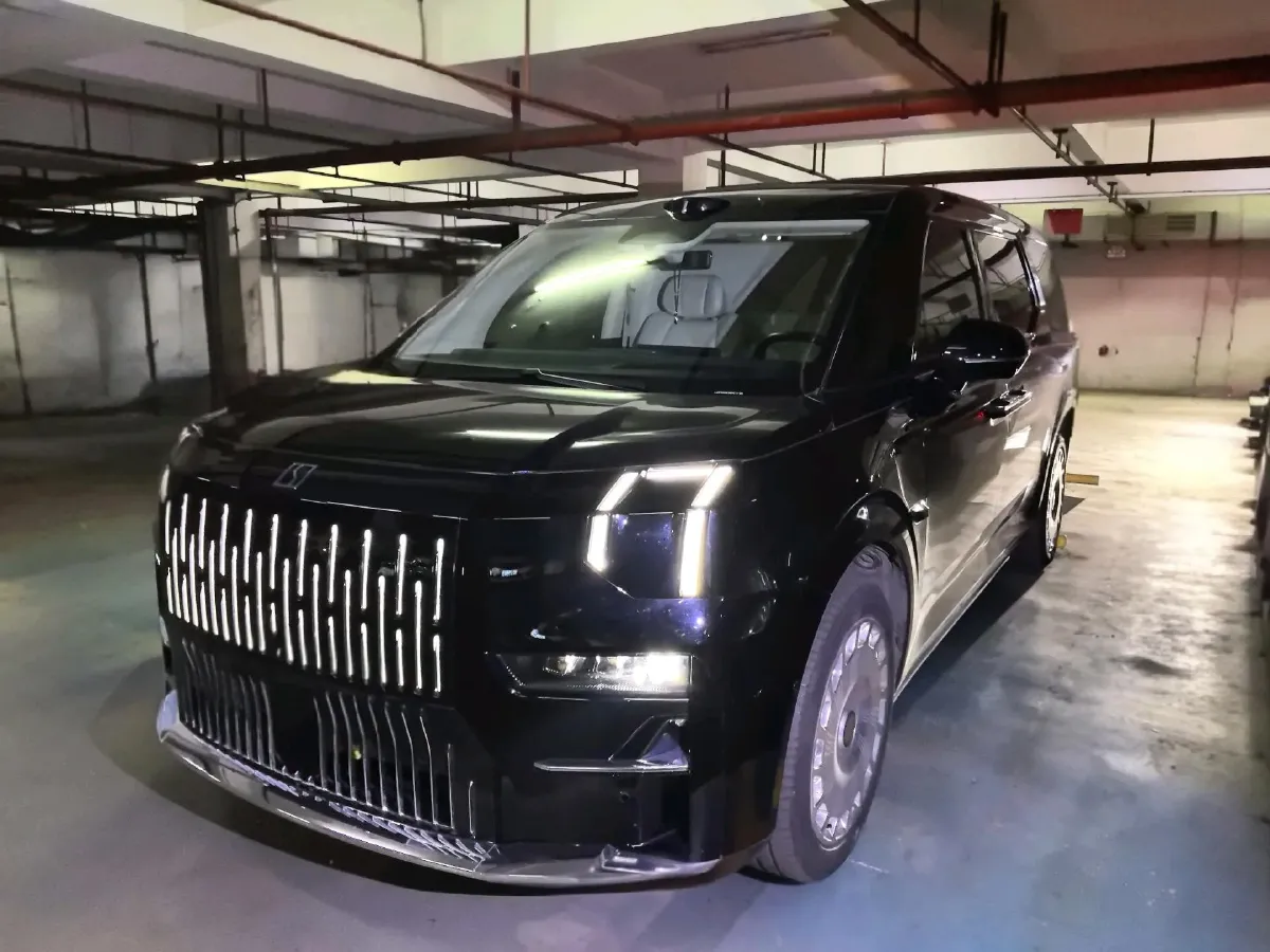 2024 Zeekr 009 BEV 108KWH,autocango,china used car exporter,china ev exporter,chinese used car exporter,chinese used ev exporter