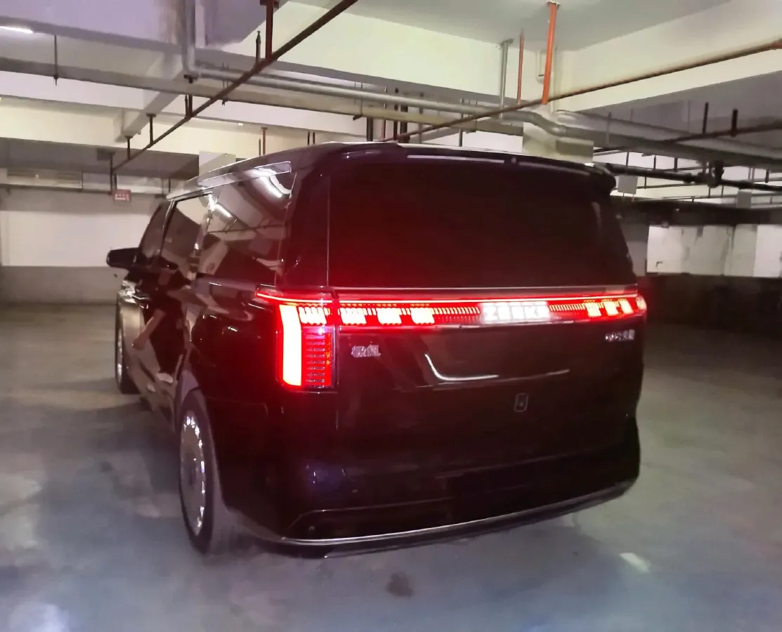 2024 Zeekr 009 BEV 108KWH,autocango,china used car exporter,china ev exporter,chinese used car exporter,chinese used ev exporter