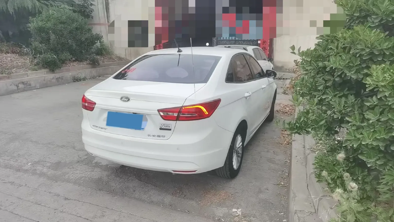 2017 Ford Escort 1.5L 113HP L4 6AT,autocango,china used car exporter,china ev exporter,chinese used car exporter,chinese used ev exporter