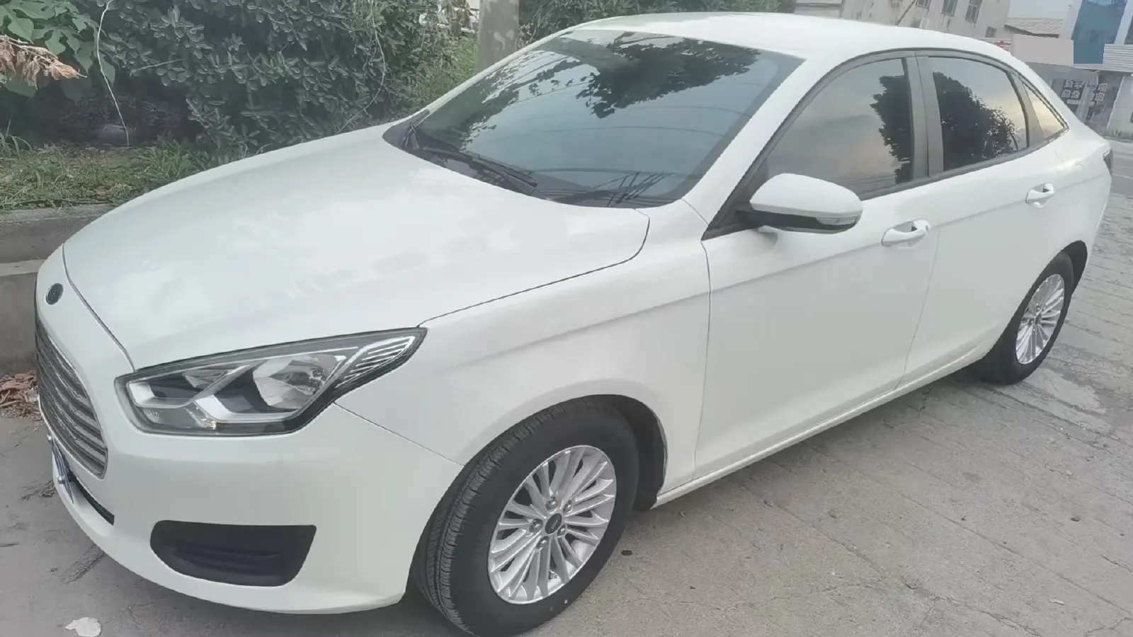 2017 Ford Escort 1.5L 113HP L4 6AT,autocango,china used car exporter,china ev exporter,chinese used car exporter,chinese used ev exporter