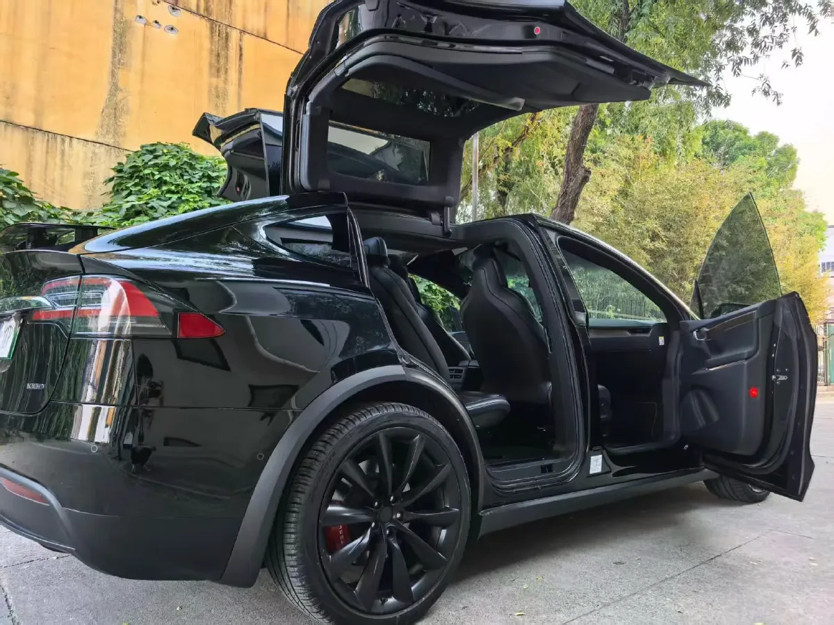 2017 Tesla Model X BEV 100KWH,autocango,china used car exporter,china ev exporter,chinese used car exporter,chinese used ev exporter