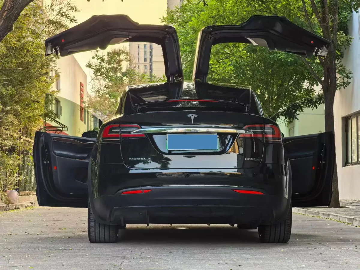 2017 Tesla Model X BEV 100KWH,autocango,china used car exporter,china ev exporter,chinese used car exporter,chinese used ev exporter