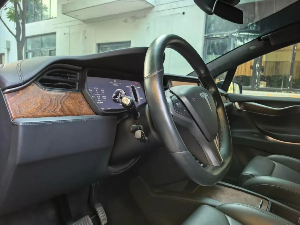 2017 Tesla Model X BEV 100KWH,autocango,china used car exporter,china ev exporter,chinese used car exporter,chinese used ev exporter