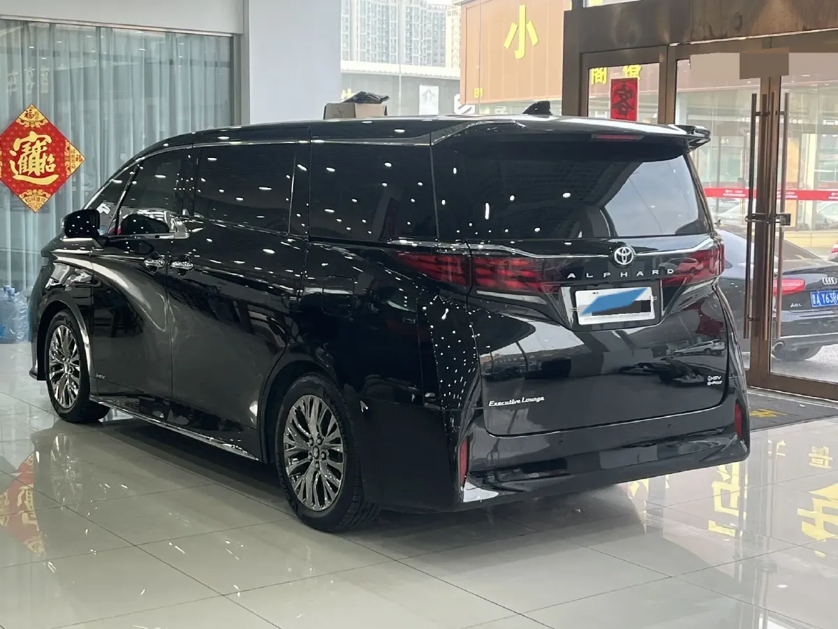 2025 Toyota Alphard 2.5L 190HP L4 E-CVT Hybrid,autocango,china used car exporter,china ev exporter,chinese used car exporter,chinese used ev exporter