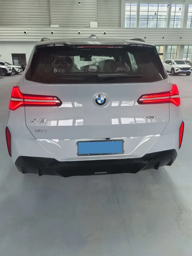 2025 BMW X3 2.0T 258HP L4 8AT,autocango,china used car exporter,china ev exporter,chinese used car exporter,chinese used ev exporter