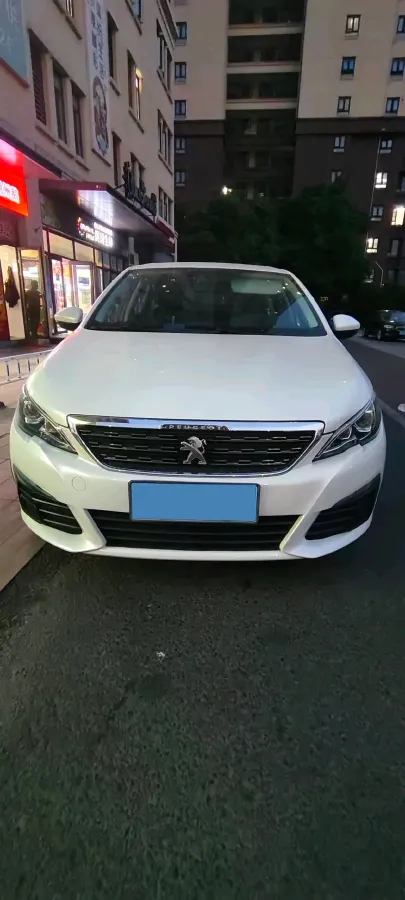 2016 Peugeot 308 1.6L 117HP L4 6AT,autocango,china used car exporter,china ev exporter,chinese used car exporter,chinese used ev exporter