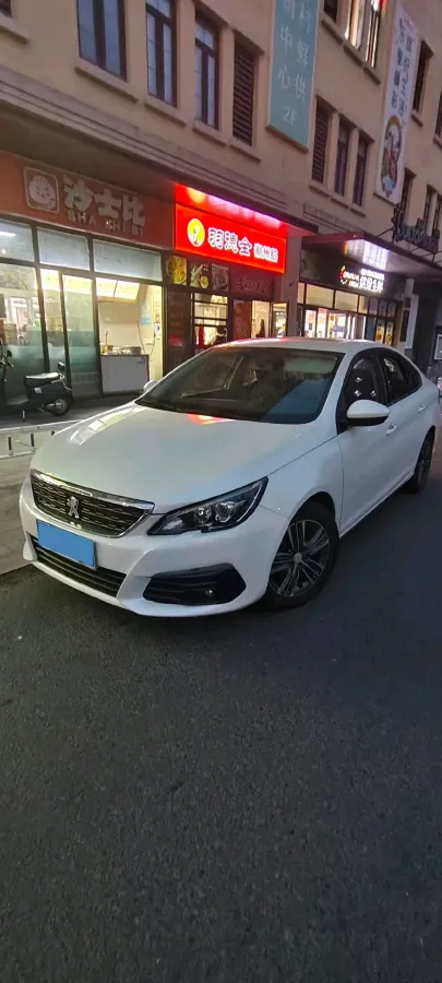 2016 Peugeot 308 1.6L 117HP L4 6AT,autocango,china used car exporter,china ev exporter,chinese used car exporter,chinese used ev exporter