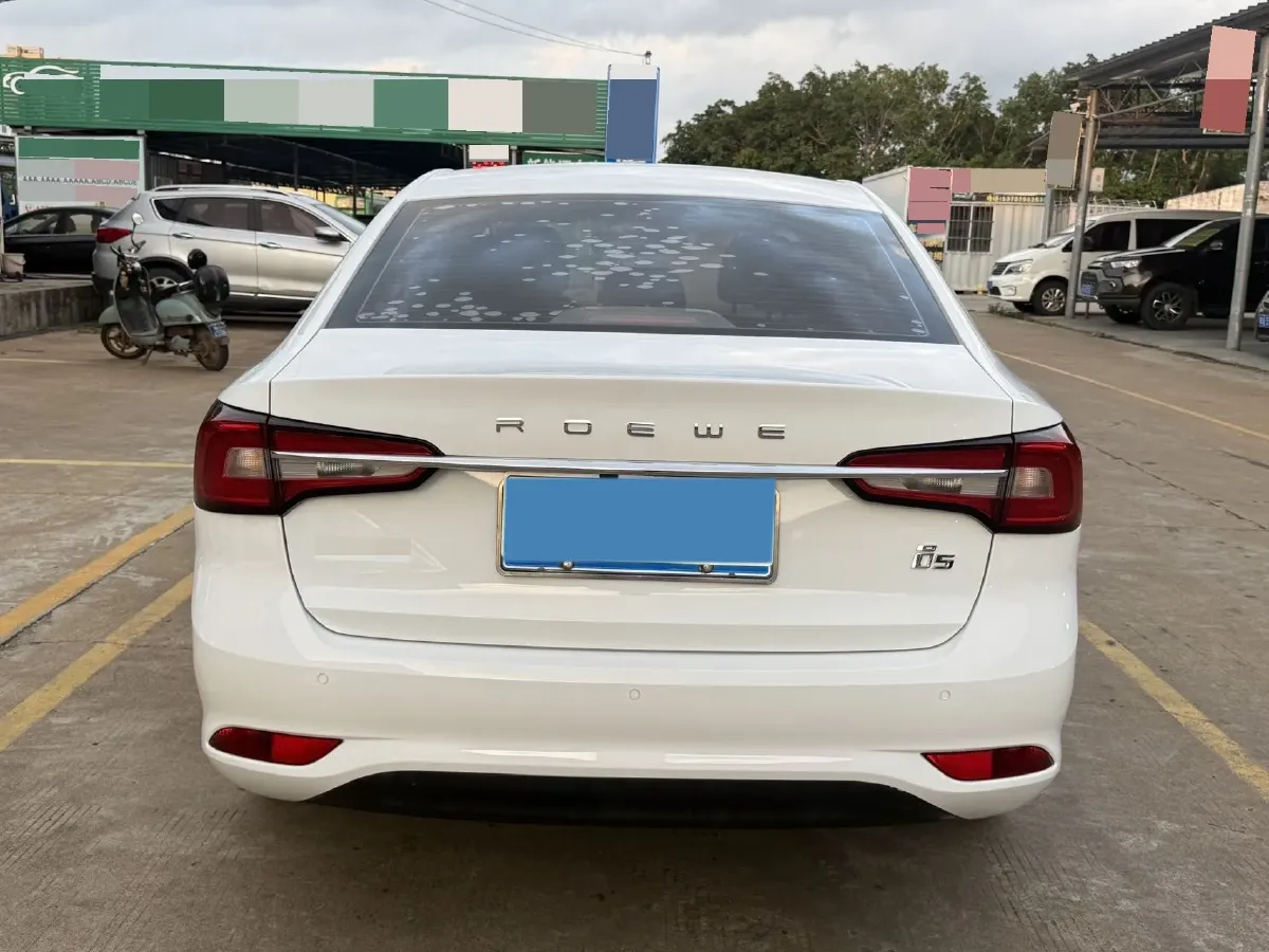 2020 Roewe i5 1.5L 120HP L4 CVT,autocango,china used car exporter,china ev exporter,chinese used car exporter,chinese used ev exporter