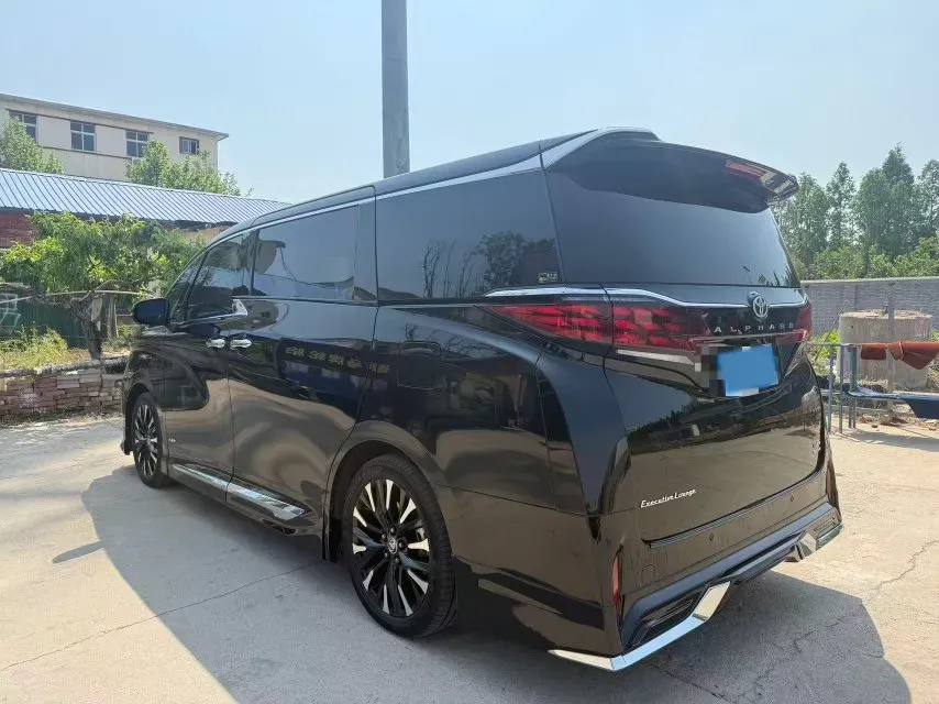 2024 Toyota Alphard 2.5L 190HP L4 E-CVT Hybrid,autocango,china used car exporter,china ev exporter,chinese used car exporter,chinese used ev exporter