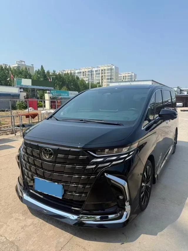 2024 Toyota Alphard 2.5L 190HP L4 E-CVT Hybrid,autocango,china used car exporter,china ev exporter,chinese used car exporter,chinese used ev exporter