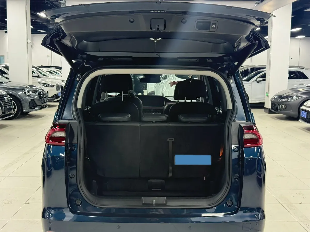 2021 GAC Trumpchi M6 1.5T 169HP L4 7DCT,autocango,china used car exporter,china ev exporter,chinese used car exporter,chinese used ev exporter