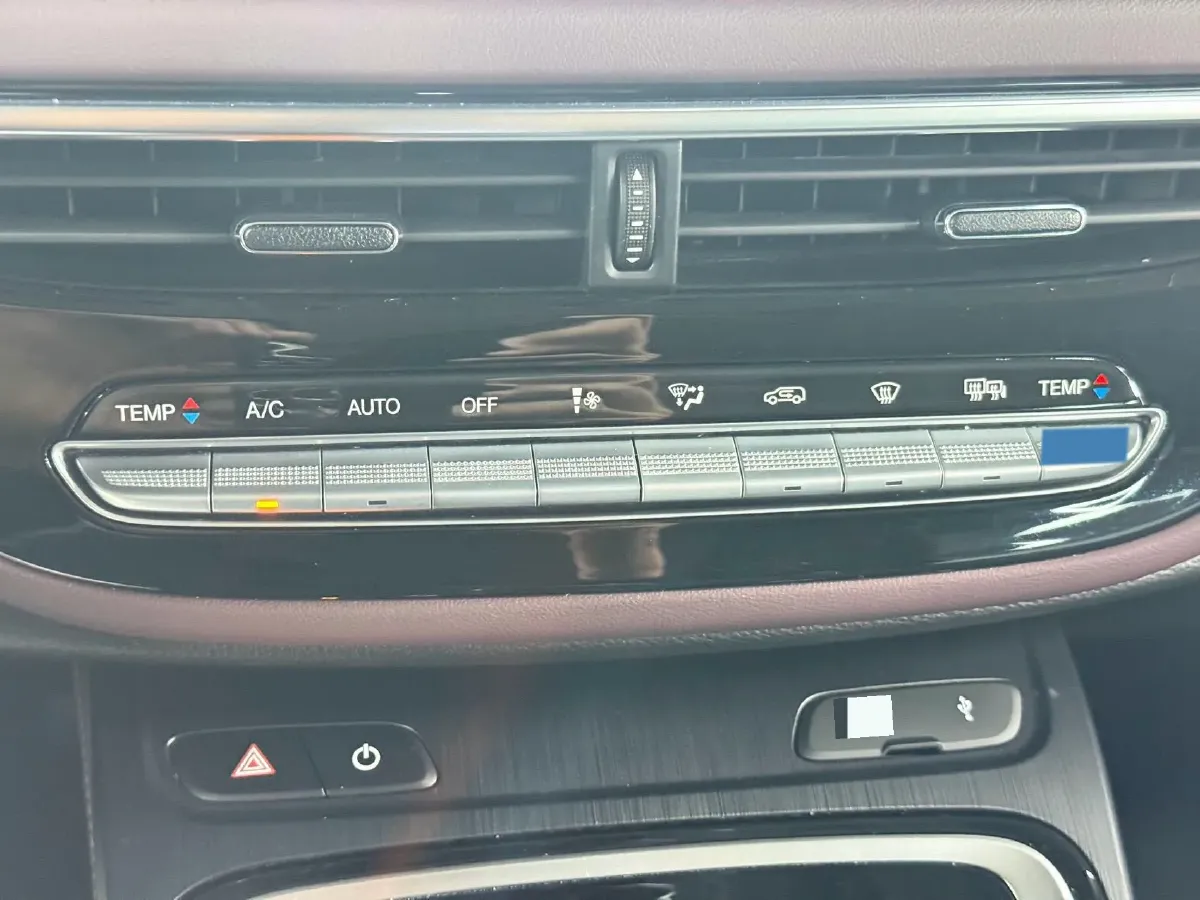 2021 GAC Trumpchi M6 1.5T 169HP L4 7DCT,autocango,china used car exporter,china ev exporter,chinese used car exporter,chinese used ev exporter