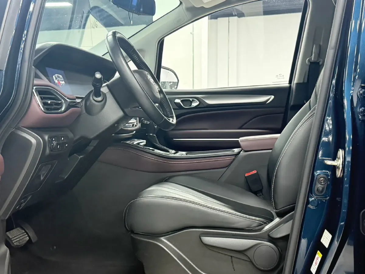 2021 GAC Trumpchi M6 1.5T 169HP L4 7DCT,autocango,china used car exporter,china ev exporter,chinese used car exporter,chinese used ev exporter