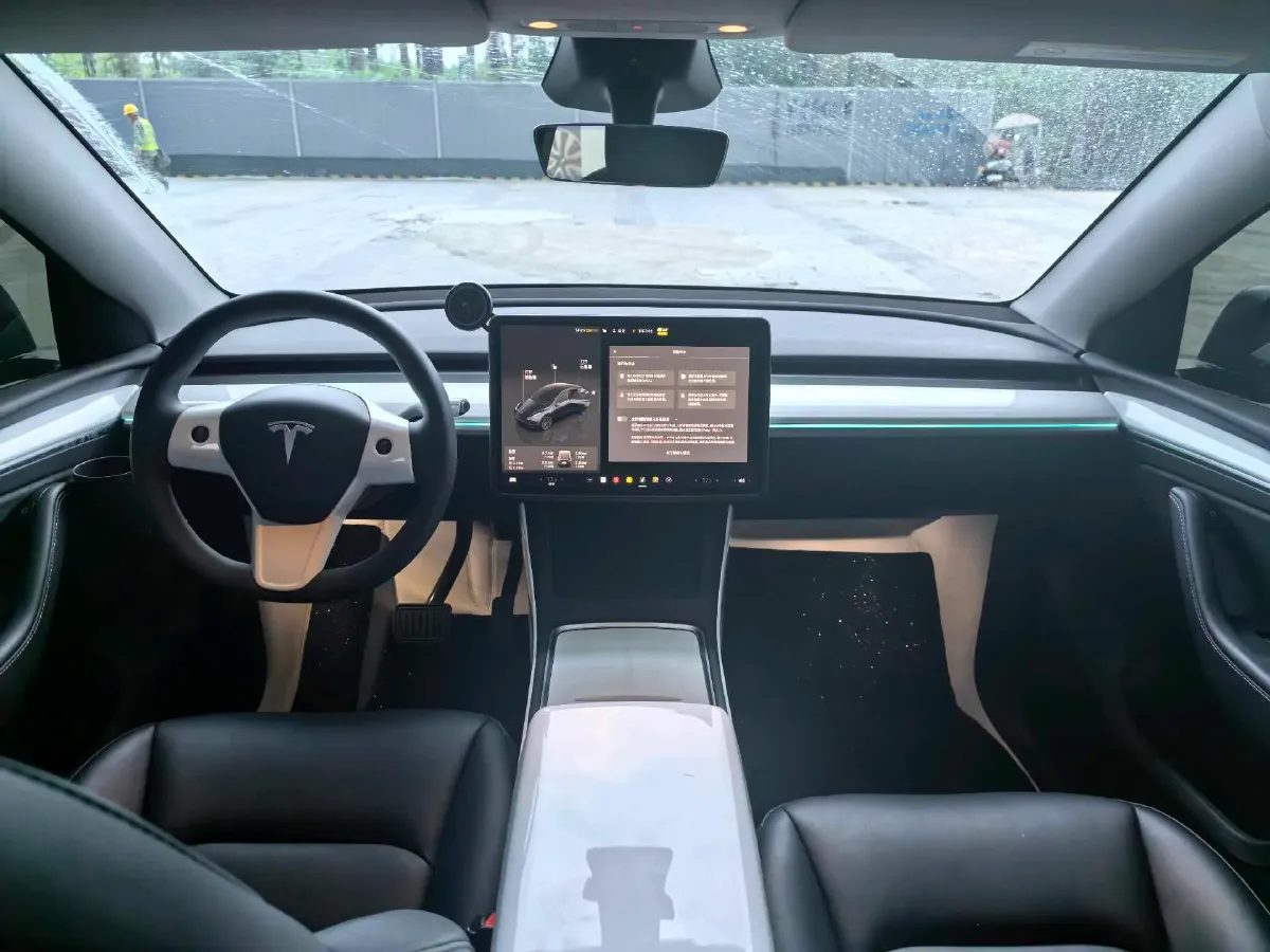 2024 Tesla Model Y BEV 78.4KWH,autocango,china used car exporter,china ev exporter,chinese used car exporter,chinese used ev exporter