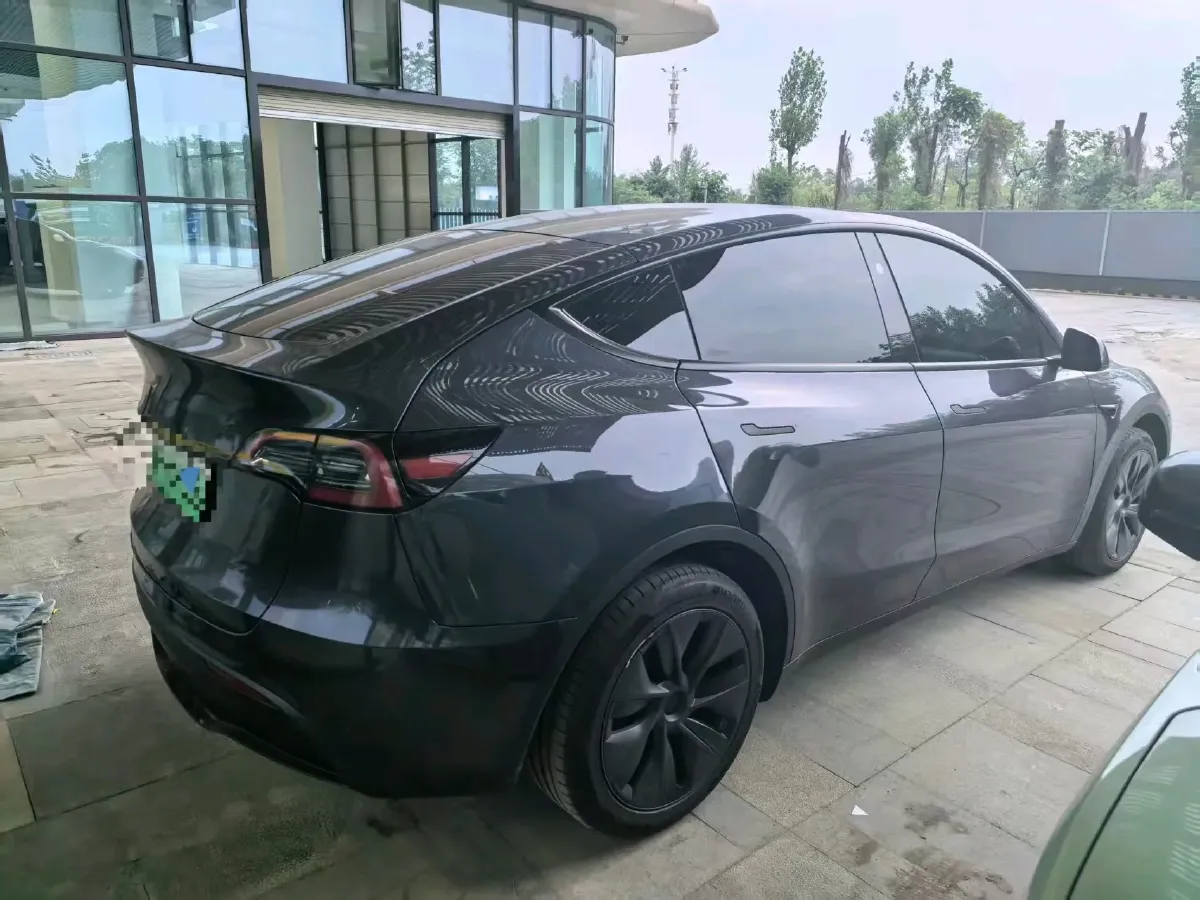 2024 Tesla Model Y BEV 78.4KWH,autocango,china used car exporter,china ev exporter,chinese used car exporter,chinese used ev exporter