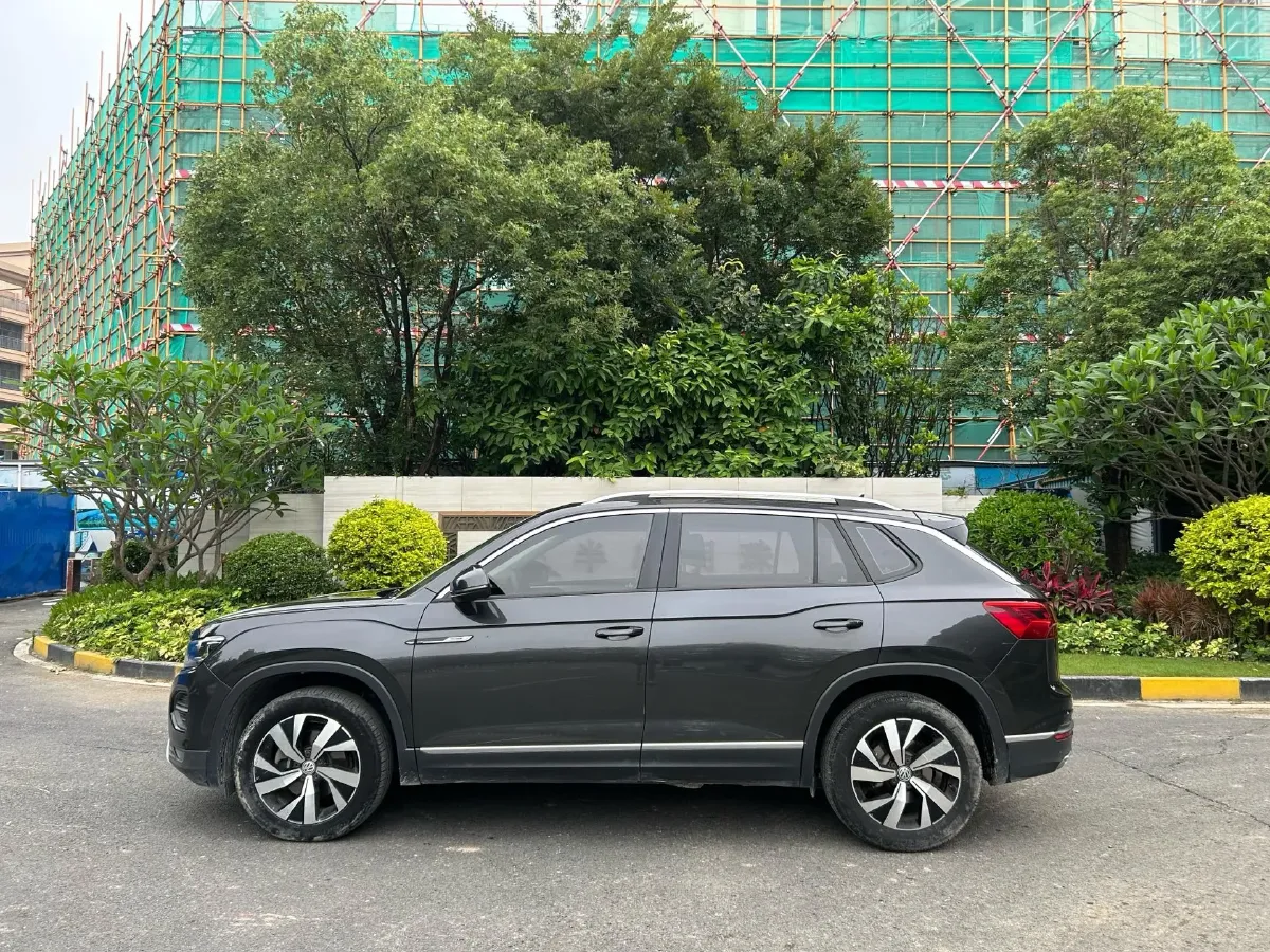2020 Volkswagen Tayron 2.0T 186HP L4 7DCT,autocango,china used car exporter,china ev exporter,chinese used car exporter,chinese used ev exporter