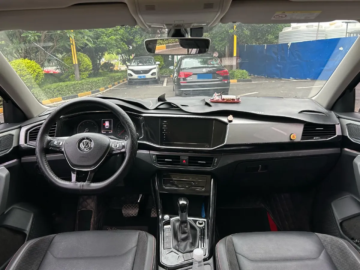 2020 Volkswagen Tayron 2.0T 186HP L4 7DCT,autocango,china used car exporter,china ev exporter,chinese used car exporter,chinese used ev exporter