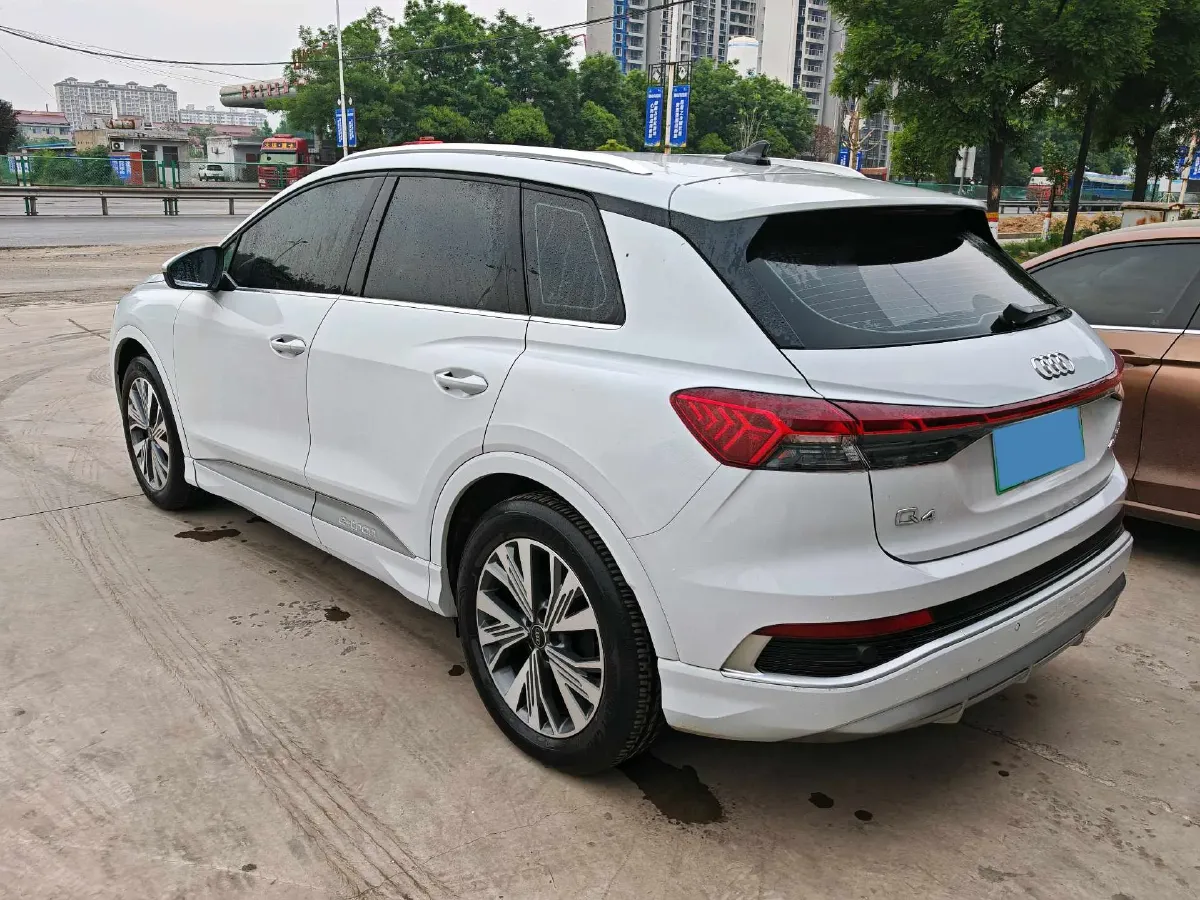 2022 Audi Q4 e-tron BEV 84.8KWH,autocango,china used car exporter,china ev exporter,chinese used car exporter,chinese used ev exporter