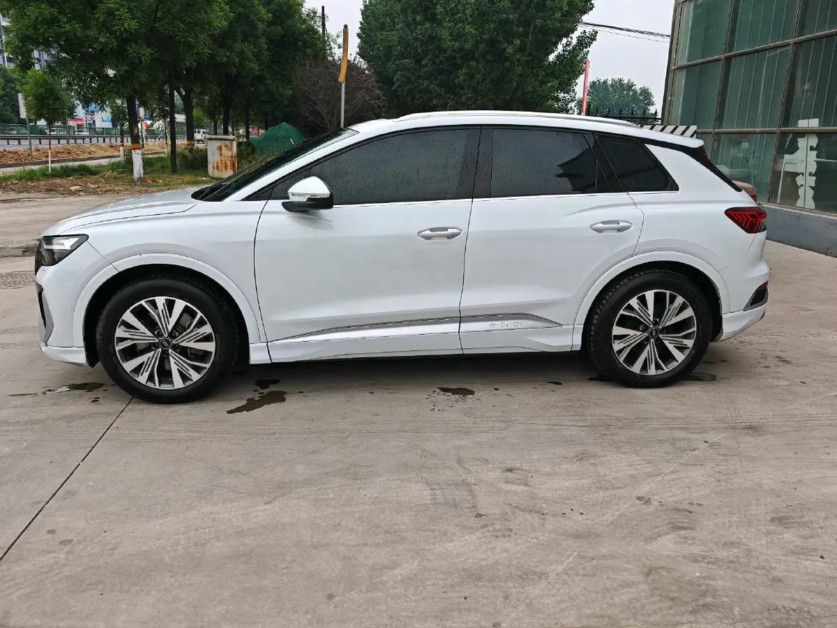 2022 Audi Q4 e-tron BEV 84.8KWH,autocango,china used car exporter,china ev exporter,chinese used car exporter,chinese used ev exporter