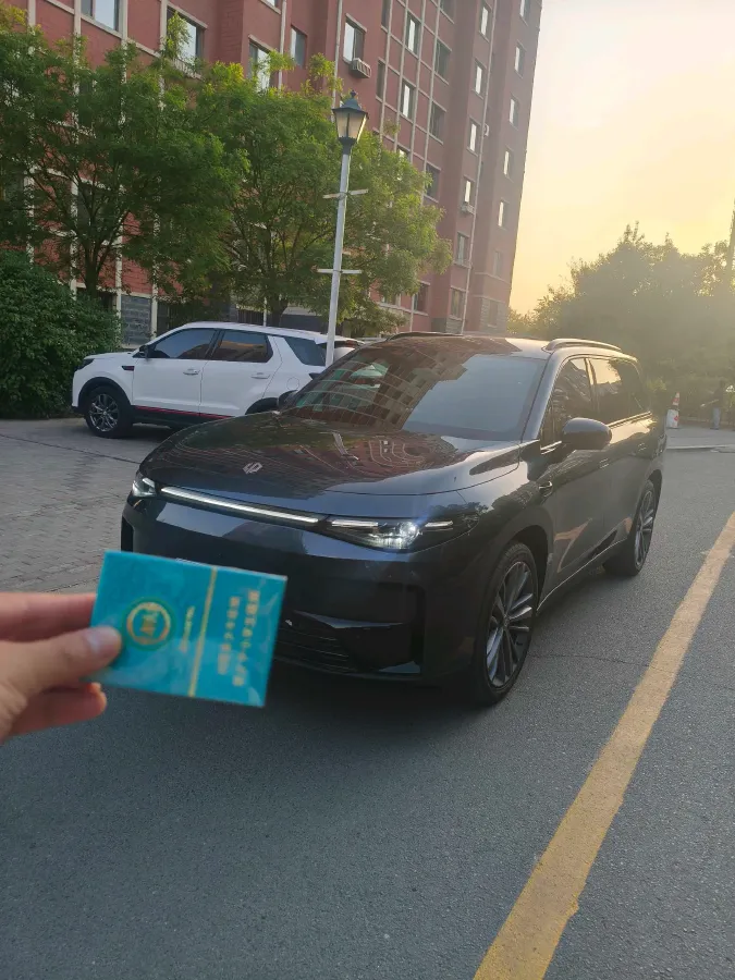 2024 Leapmotor C16 1.5L 95HP L4 REEV 28.4KWH,autocango,china used car exporter,china ev exporter,chinese used car exporter,chinese used ev exporter