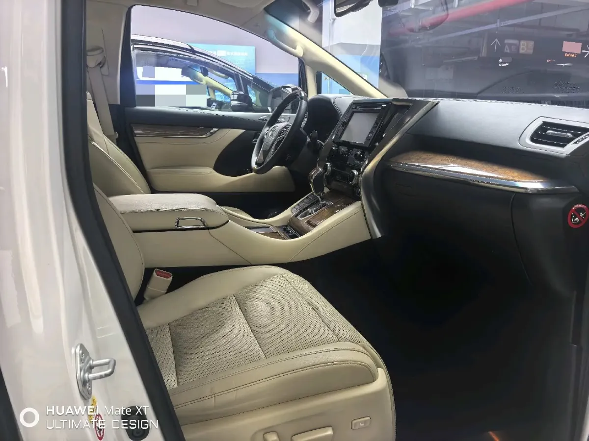 2018 Toyota Alphard 3.5L 275HP V6 6AT,autocango,china used car exporter,china ev exporter,chinese used car exporter,chinese used ev exporter