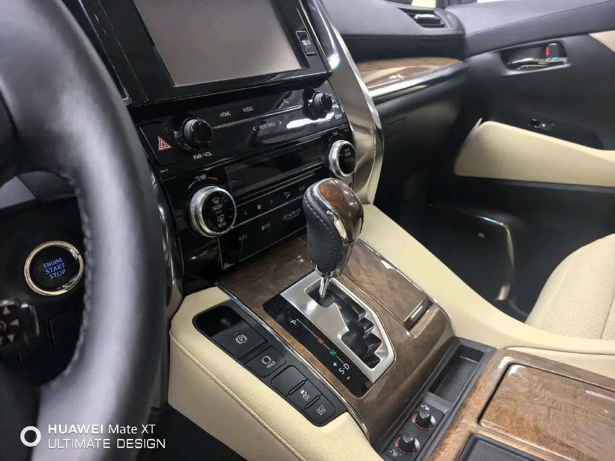 2018 Toyota Alphard 3.5L 275HP V6 6AT,autocango,china used car exporter,china ev exporter,chinese used car exporter,chinese used ev exporter