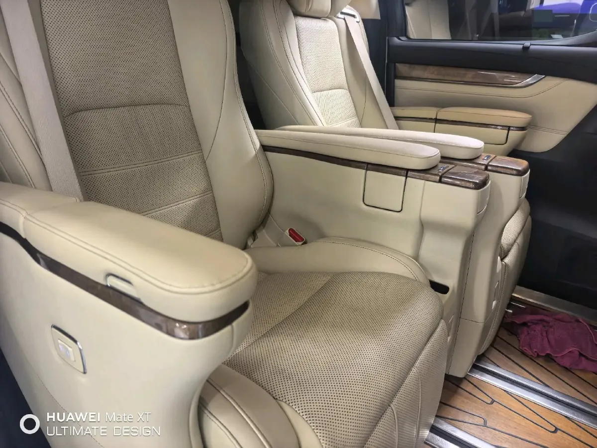 2018 Toyota Alphard 3.5L 275HP V6 6AT,autocango,china used car exporter,china ev exporter,chinese used car exporter,chinese used ev exporter