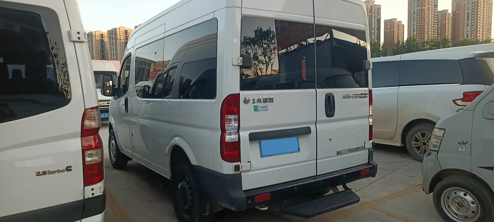 2019 JMC YuHu 5 2.0T 142HP L4 6MT,autocango,china used car exporter,china ev exporter,chinese used car exporter,chinese used ev exporter