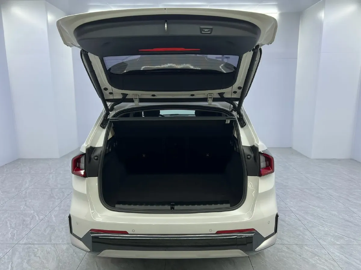 2023 BMW X1 1.5T 156HP L3 7DCT,autocango,china used car exporter,china ev exporter,chinese used car exporter,chinese used ev exporter