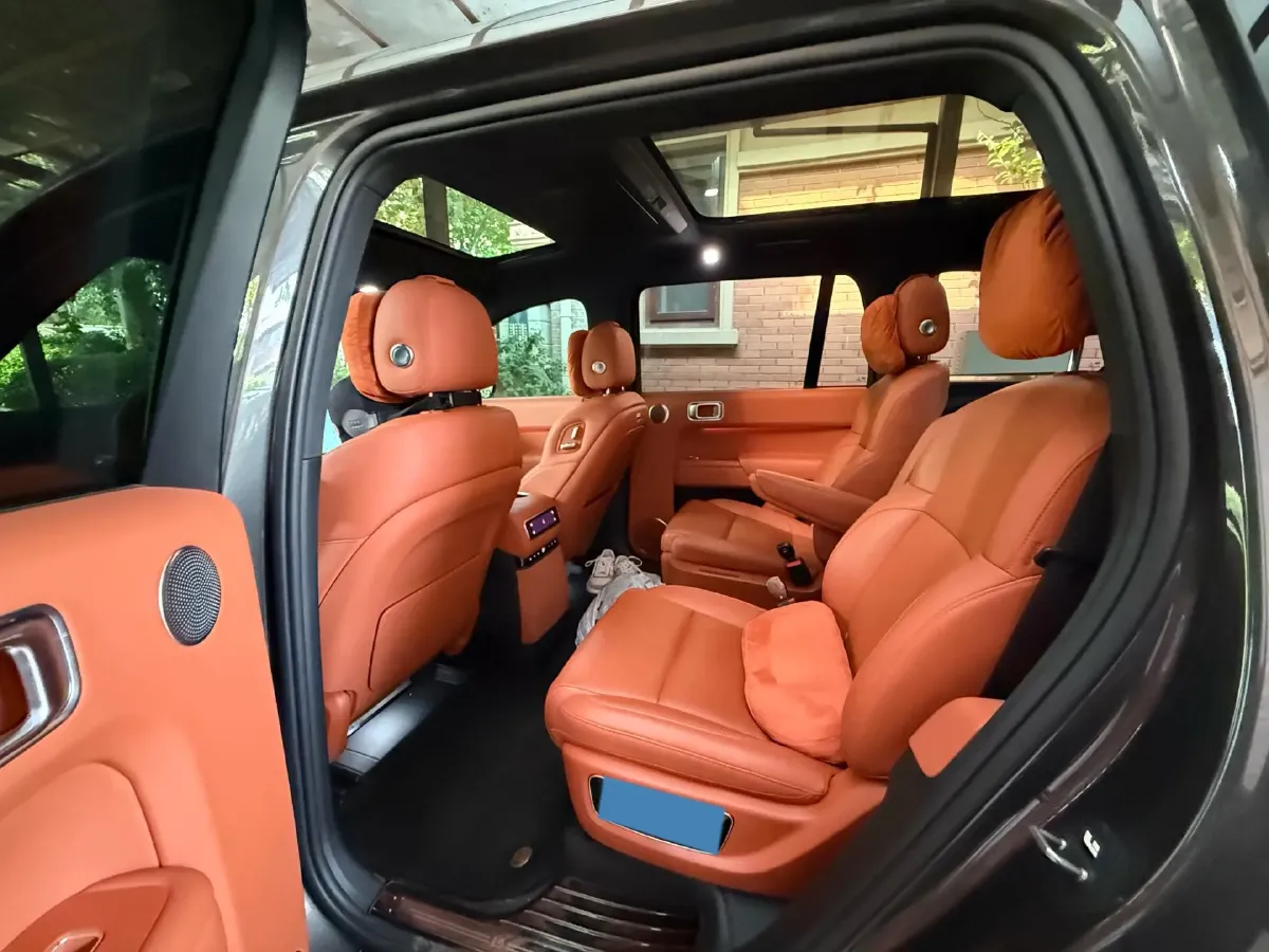 2024 Li L9 Range Extended 154HP REEV 52.3KWH,autocango,china used car exporter,china ev exporter,chinese used car exporter,chinese used ev exporter