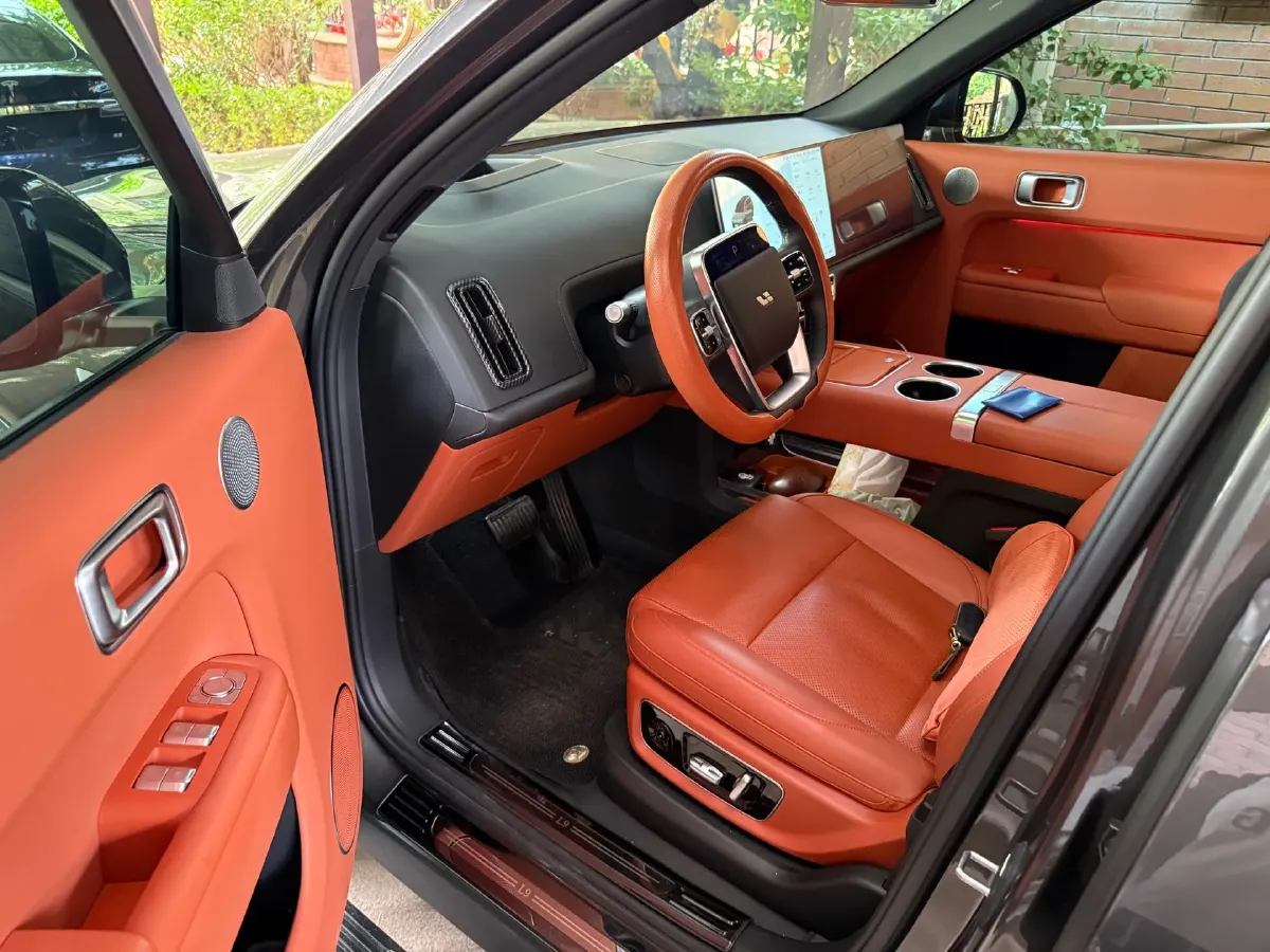 2024 Li L9 Range Extended 154HP REEV 52.3KWH,autocango,china used car exporter,china ev exporter,chinese used car exporter,chinese used ev exporter