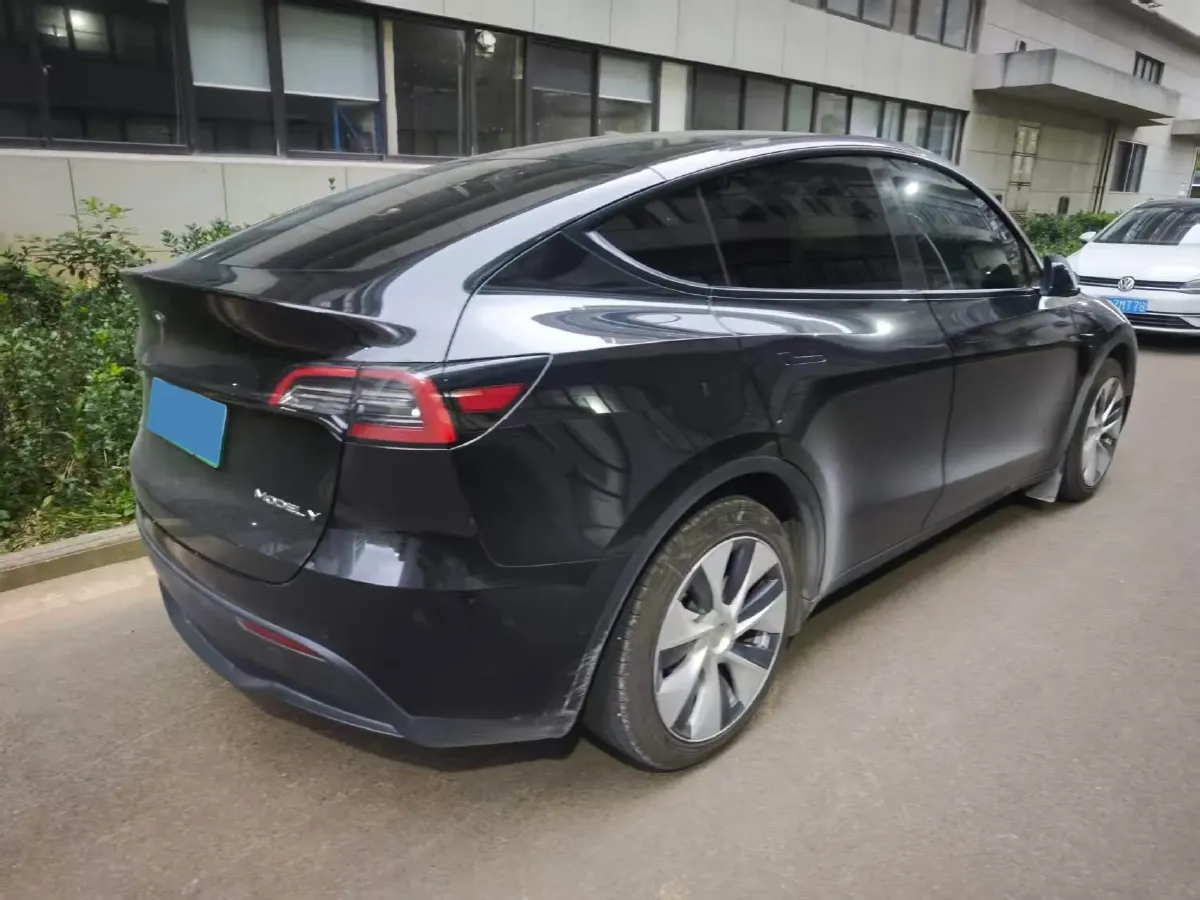 2022 Tesla Model Y BEV 60KWH,autocango,china used car exporter,china ev exporter,chinese used car exporter,chinese used ev exporter