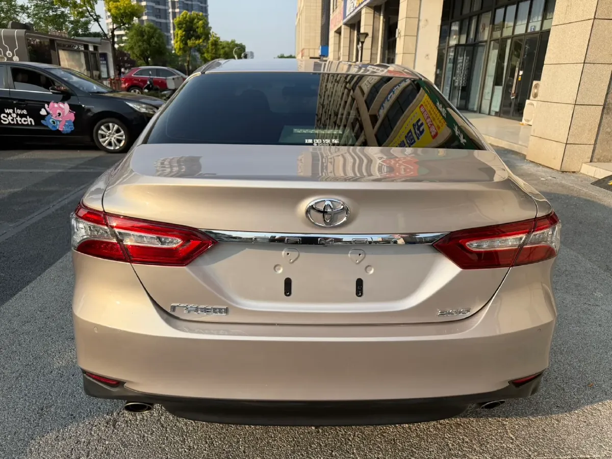 2019 Toyota Camry 2.0L 178HP L4 CVT,autocango,china used car exporter,china ev exporter,chinese used car exporter,chinese used ev exporter