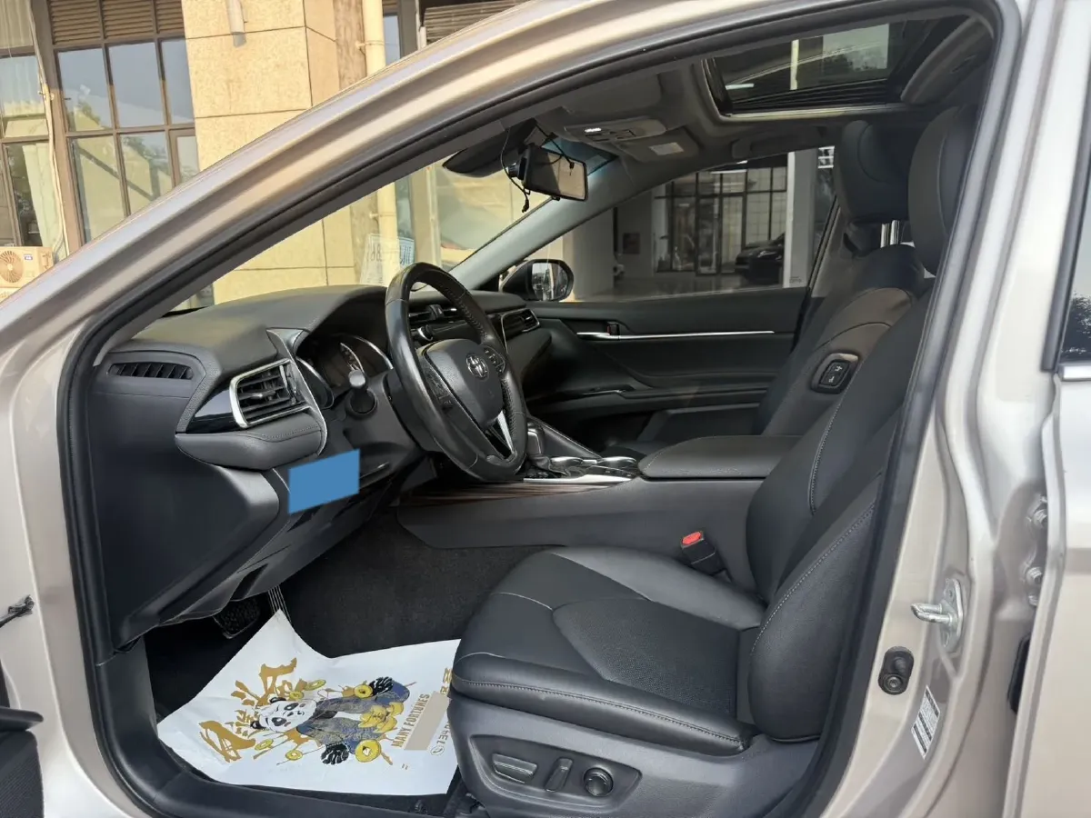 2019 Toyota Camry 2.0L 178HP L4 CVT,autocango,china used car exporter,china ev exporter,chinese used car exporter,chinese used ev exporter