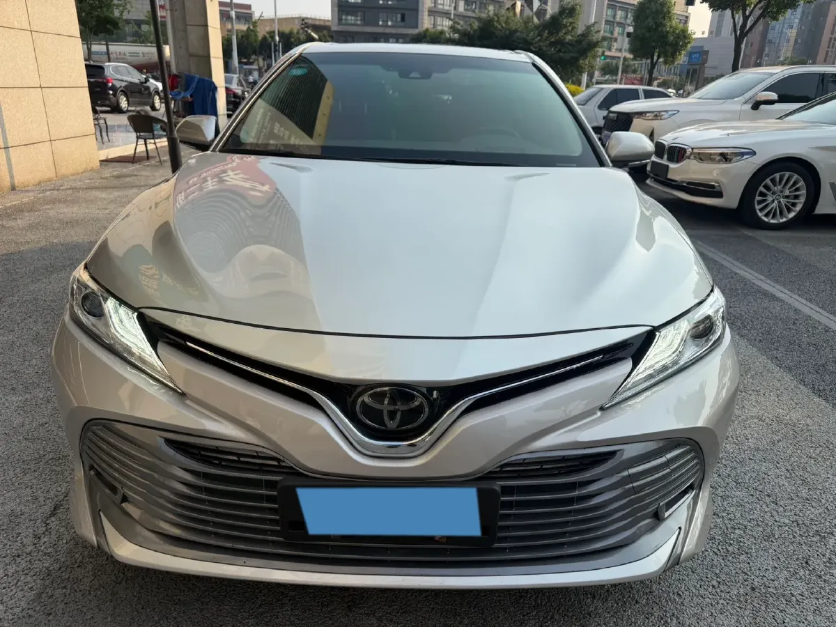 2019 Toyota Camry 2.0L 178HP L4 CVT,autocango,china used car exporter,china ev exporter,chinese used car exporter,chinese used ev exporter
