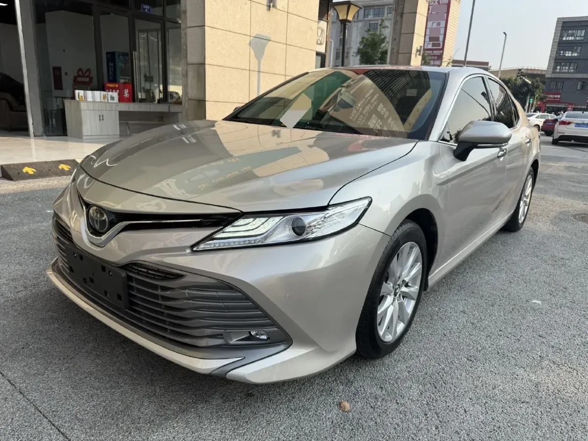 2019 Toyota Camry 2.0L 178HP L4 CVT,autocango,china used car exporter,china ev exporter,chinese used car exporter,chinese used ev exporter