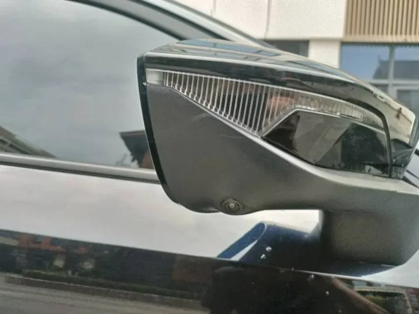 2025 ChangAn UNI-V 1.5T 192HP L4 7DCT,autocango,china used car exporter,china ev exporter,chinese used car exporter,chinese used ev exporter