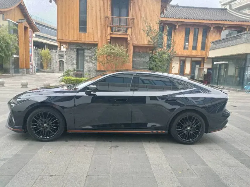 2025 ChangAn UNI-V 1.5T 192HP L4 7DCT,autocango,china used car exporter,china ev exporter,chinese used car exporter,chinese used ev exporter