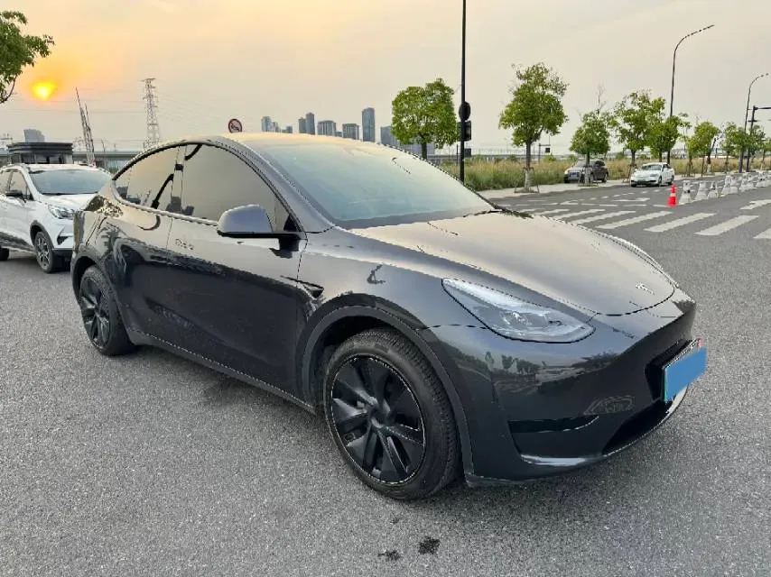 2024 Iveco OuSheng BEV 77.28KWH,autocango,china used car exporter,china ev exporter,chinese used car exporter,chinese used ev exporter