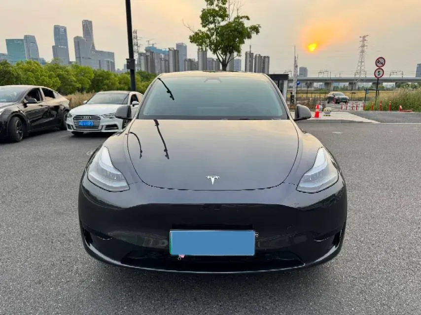 2024 Iveco OuSheng BEV 77.28KWH,autocango,china used car exporter,china ev exporter,chinese used car exporter,chinese used ev exporter