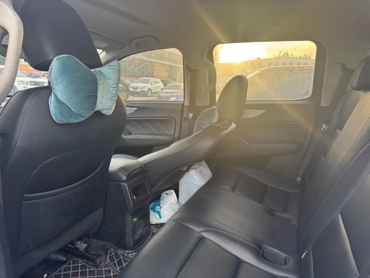 2021 Great Wall Poer 2.0T 163HP L4 6MT,autocango,china used car exporter,china ev exporter,chinese used car exporter,chinese used ev exporter