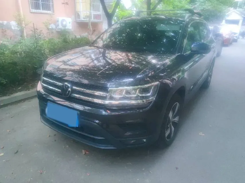 2022 Ford Transit 2.0T 202HP L4 6AT,autocango,china used car exporter,china ev exporter,chinese used car exporter,chinese used ev exporter