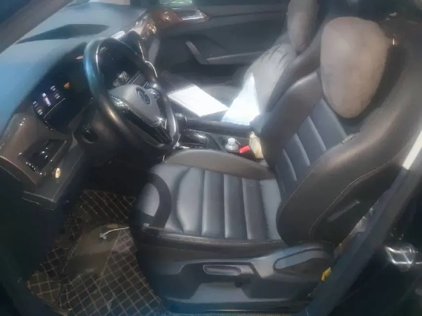 2022 Ford Transit 2.0T 202HP L4 6AT,autocango,china used car exporter,china ev exporter,chinese used car exporter,chinese used ev exporter