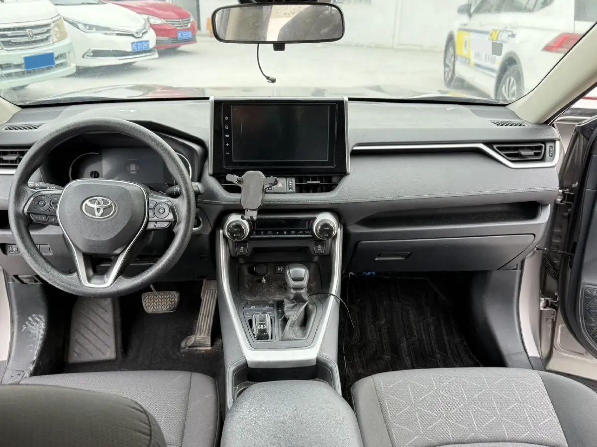 2020 Toyota RAV4 2.0L 171HP L4 CVT,autocango,china used car exporter,china ev exporter,chinese used car exporter,chinese used ev exporter
