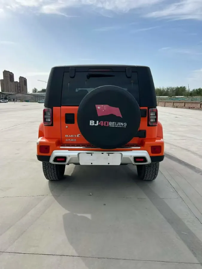 2023 Beijing BJ40 2.0T 224HP L4 8AT,autocango,china used car exporter,china ev exporter,chinese used car exporter,chinese used ev exporter