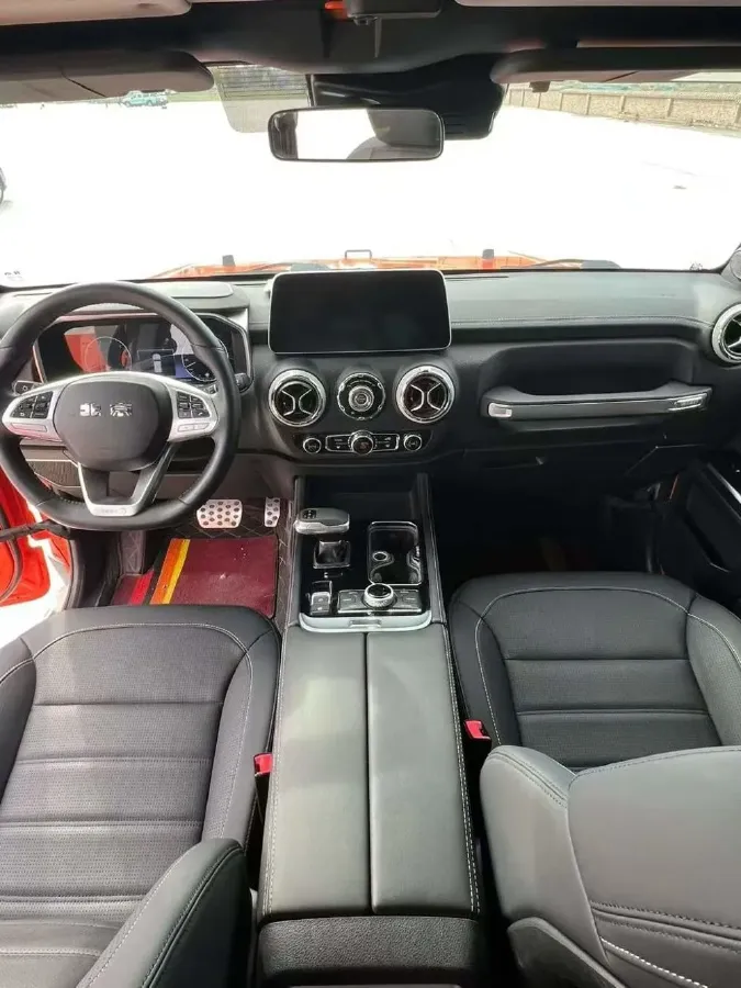 2023 Beijing BJ40 2.0T 224HP L4 8AT,autocango,china used car exporter,china ev exporter,chinese used car exporter,chinese used ev exporter