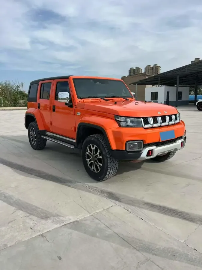 2023 Beijing BJ40 2.0T 224HP L4 8AT,autocango,china used car exporter,china ev exporter,chinese used car exporter,chinese used ev exporter