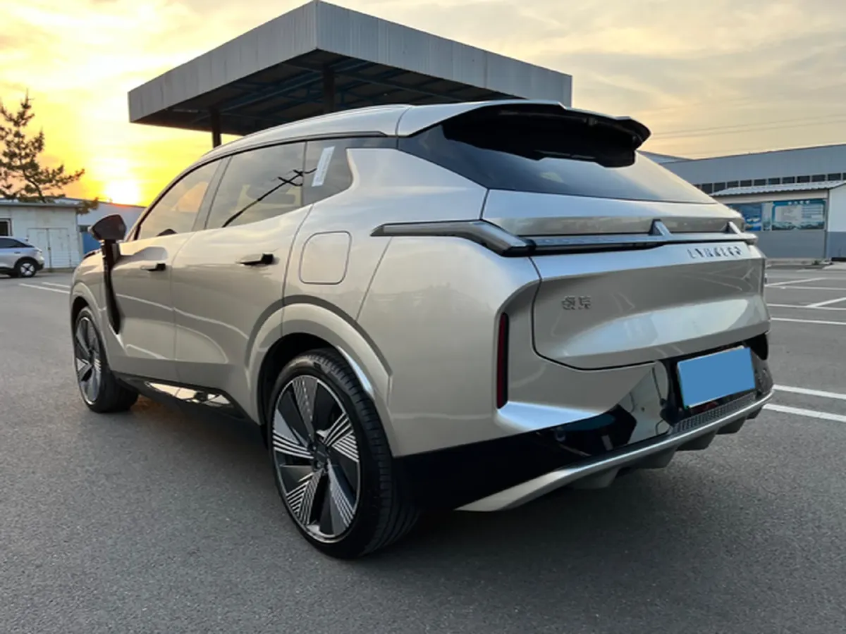 2023 LYNK&CO 08 EM-P 1.5T 163HP L4 3DHT PHEV 21.2KWH,autocango,china used car exporter,china ev exporter,chinese used car exporter,chinese used ev exporter