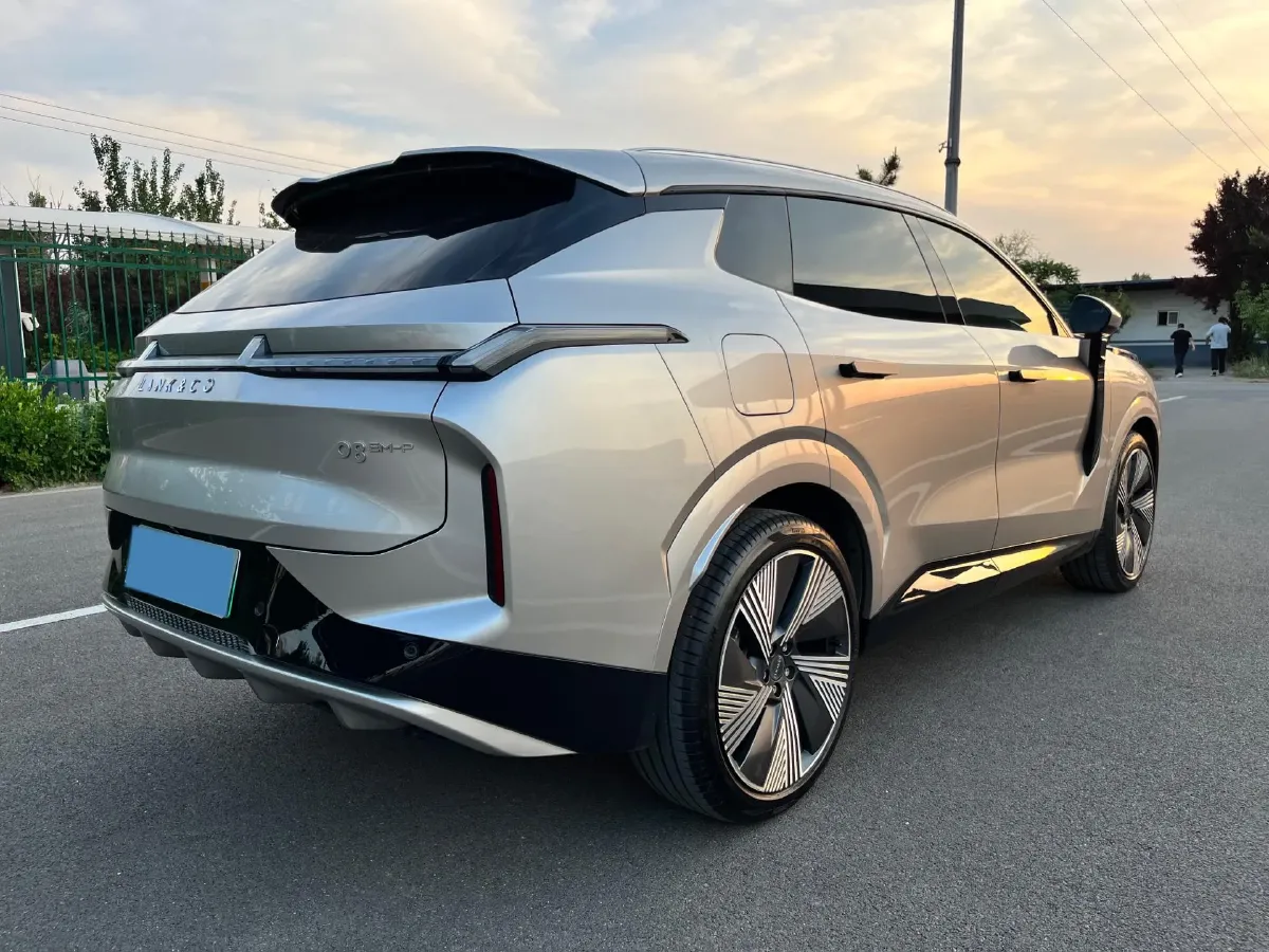 2023 LYNK&CO 08 EM-P 1.5T 163HP L4 3DHT PHEV 21.2KWH,autocango,china used car exporter,china ev exporter,chinese used car exporter,chinese used ev exporter