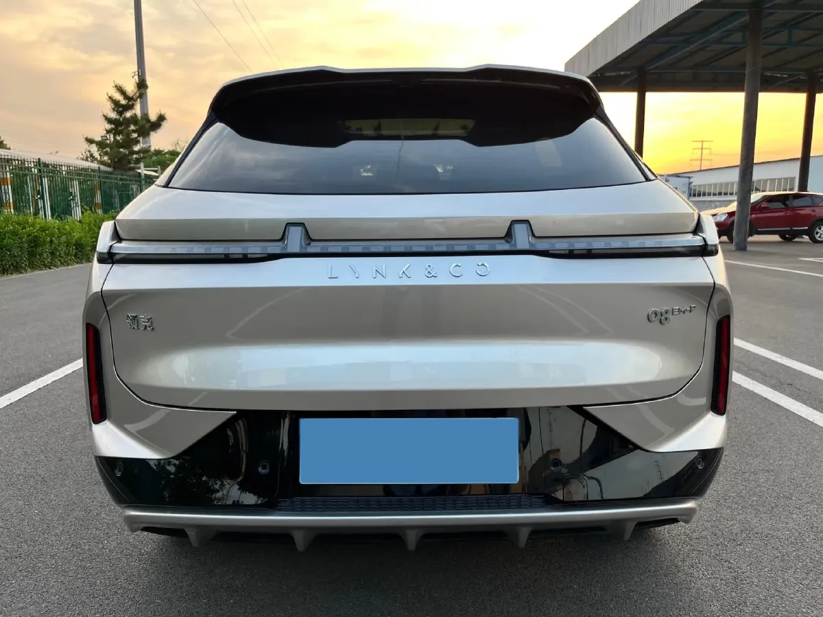 2023 LYNK&CO 08 EM-P 1.5T 163HP L4 3DHT PHEV 21.2KWH,autocango,china used car exporter,china ev exporter,chinese used car exporter,chinese used ev exporter